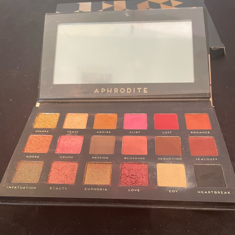 Bad Habit Aphrodite Eyeshadow Palette